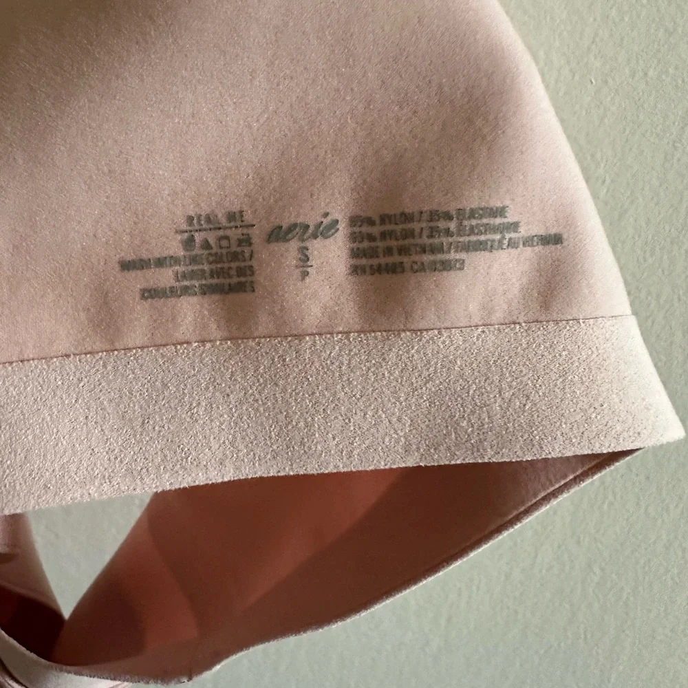 Aerie Light Pink Sparkle Trim Seamless Racerback Bralette size Small EUC - Picture 5 of 5